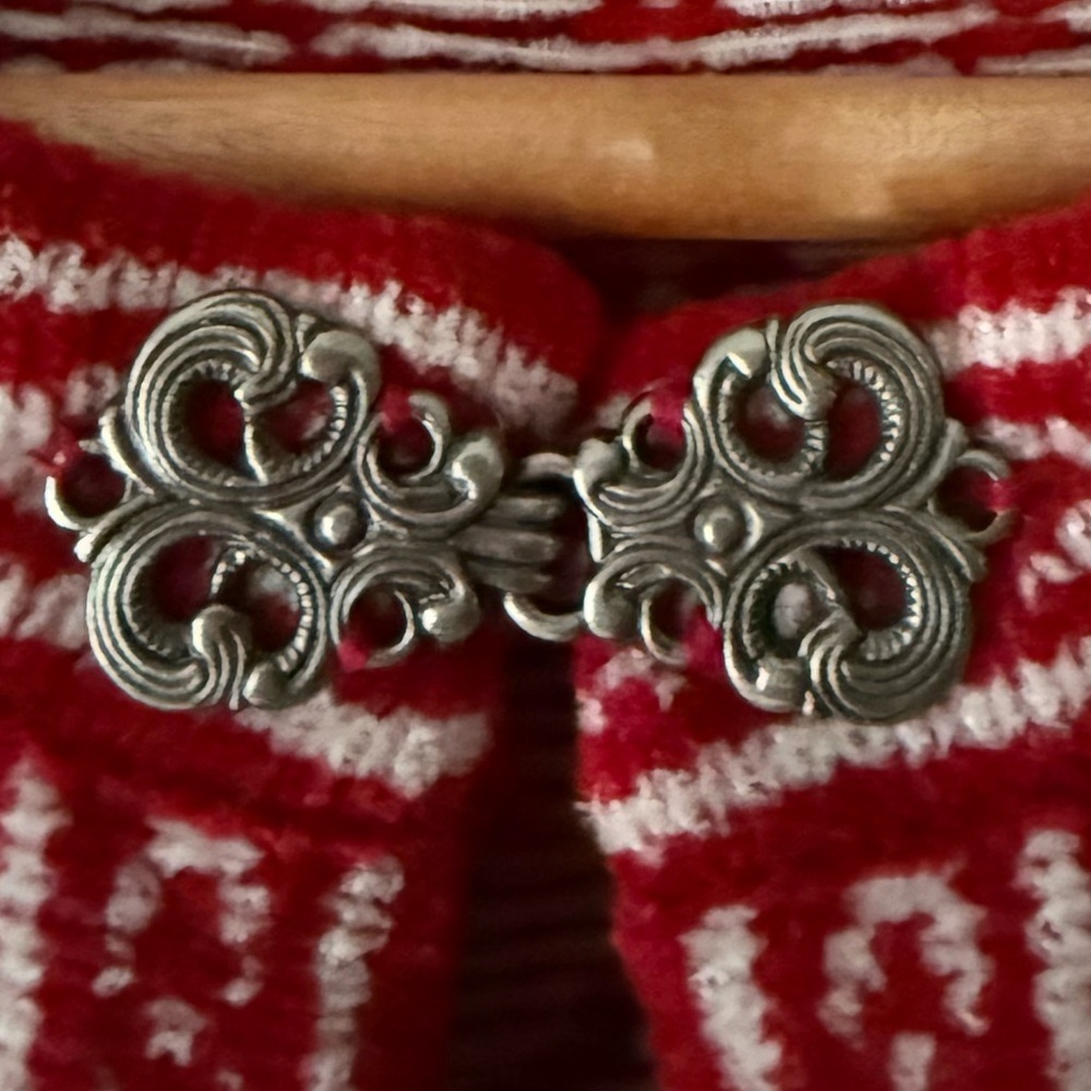 Croft & Barrow Nordic Fair Isle Cardigan Red White Snowflake Sweater 90s Y2K M - Picture 9 of 14